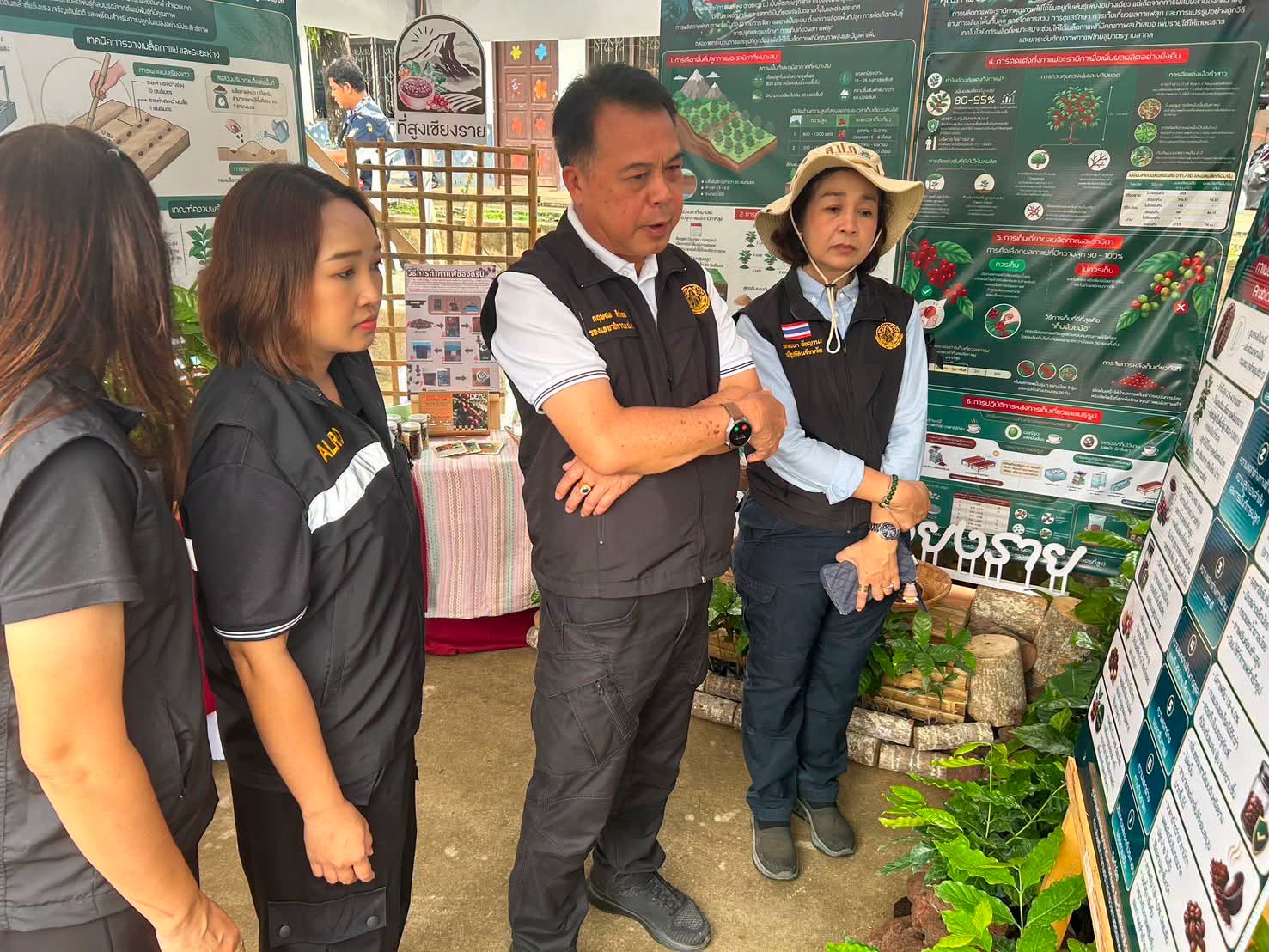 title - ส.ป.ก. ร่วมติดตามคณะ รมช.กษ. ลงพื้นที่ตรวจราชการ ณ โรงเรียนบ้านเล่าฝู่
